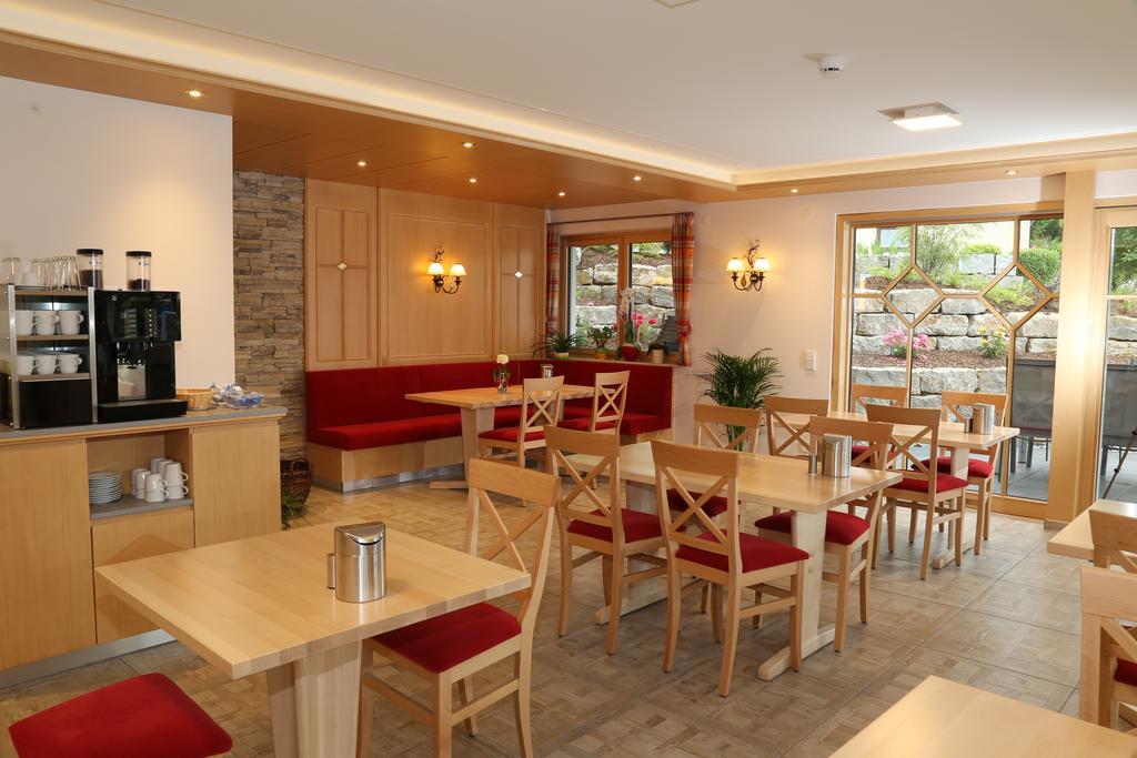 Leidringer Gaestehaus Gmbh Rosenfeld Bagian luar foto