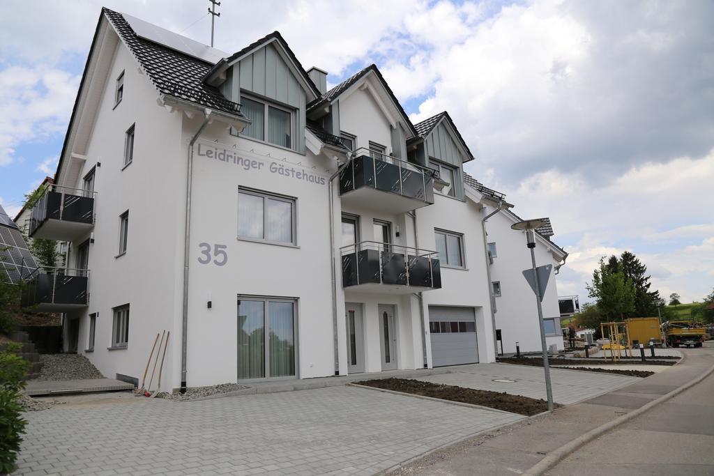 Leidringer Gaestehaus Gmbh Rosenfeld Bagian luar foto