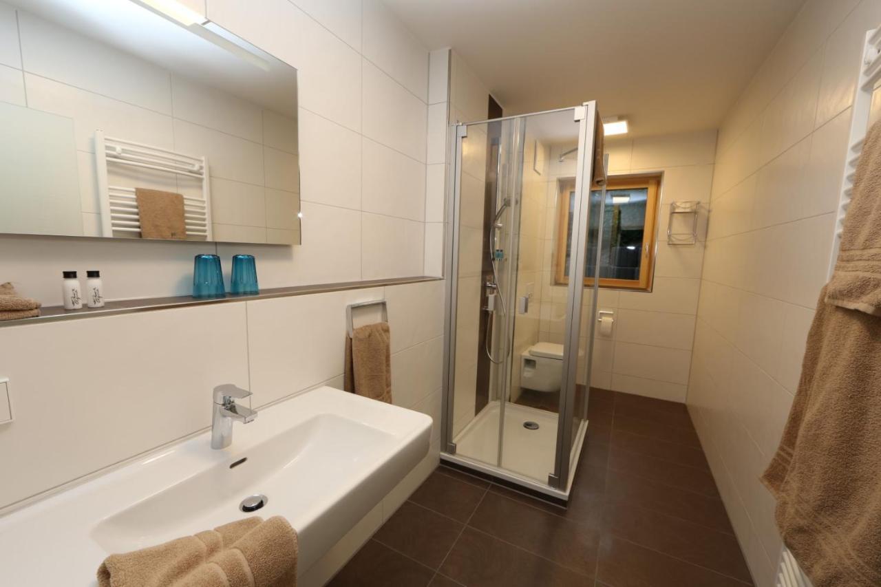 Leidringer Gaestehaus Gmbh Rosenfeld Bagian luar foto